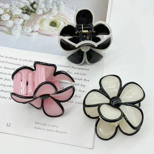 Mayfair Contrasting Flower Claw Clip